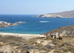 La spiaggia di Agios Sostis a Mykonos in Grecia- © Lagui / Shutterstock.com