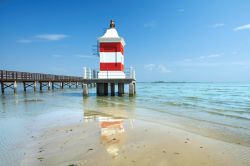 Il faro sulla spiaggia di Lignano Sabbiadoro in Friuli Venezia Giulia.
