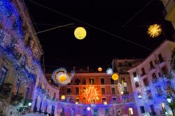Splendide luminarie natalizie a Salerno