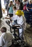 La stanza della bilancia del fomaggio, al mercato tradizionale di Alkmaar - Solitamente una forma di formaggio (il gouta), ha un peso di circa 14 kg ed è chiaro che di solito se ...