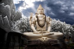 La statua di Shiva più grande di tutta l'India a Bangalore è alta 65 metri - © byheaven - Fotolia.com
