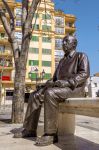 La statua di Pablo Picasso, il più famoso cittadino di Malaga. Il pittore nacque nella città andalusa nel 1881 - foto © klublu / Shutterstock
