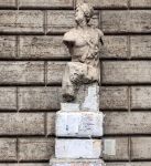 La statua parlante del Pasquino a Roma