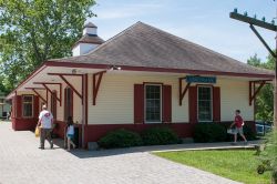 La stazione ferroviaria di Wilmington, Delaware, Stati Uniti. E' la linea utilizzata dai turisti che effettuano escursioni nei dintorni del paese - © Kelleher Photography / Shutterstock.com ...