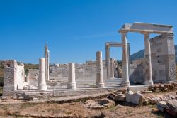 Tempio di Demetra a Naxos, Grecia - Nei pressi del villaggio di Ano Sangri, nel sito archeologico di Gyroula si trovano le rovine del tempio di Demetra. Costruito nel VI° secolo a.C., su ...