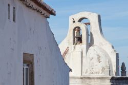 Tipica architettura bianca nella cittadina di Marvao, Alentejo, Portogallo - © Juan Aunion / Shutterstock.com
