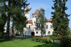 La tipica architettura di un castello nel centro cittadino di Kuopio, Finlandia - © Vladimir Waldin / Shutterstock.com