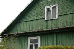 Tipica casa Caraimi in legno a Trakai