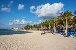 Tipica spiaggia caraibica a Playa del Carmen, Messico.

