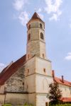 Torre campanaria di una chiesa nella cittadina di Bad Radkersburg, Austria.  