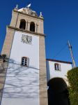 Torre campanaria nel centro storico di Leiria, Portogallo.
