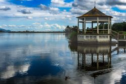 Torre del Lago Puccini e il lago di Massaciuccoli in Toscana