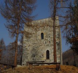 La Torre di Castionetto nei dintorni di Chiuro in Valtellina

