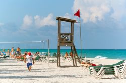 Torretta dei guardiaspiaggia a Playacar, Yucatan (Messico) - © Patryk Kosmider / Shutterstock.com