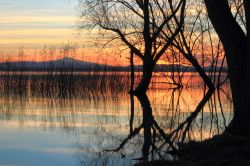 Tramonto a Tuoro sul Lato Trasimeno in Umbria