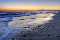 Un suggestivo tramonto sulla Costa del Sol a Marbella, Spagna - © Cristina Trif / Shutterstock.com