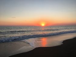 Tramonto sulla spiaggia di Marina di Bibbona, Costa degli Etruschi, Toscana