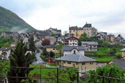 Trontano, veduta del centro storico dopo un temporale alpino - © Alessandro Vecchi - CC BY-SA 3.0 - Wikipedia