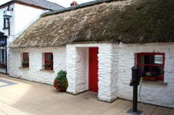 Un classico Irish Cottage nel centro storico di Londonderry in Irlanda del Nord