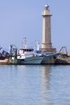 Un faro a Molfetta, Puglia. Situata a poco più di 20 km da Bari, Molfetta sorge sulla costa del Mare Adriatico.

