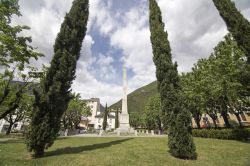 Un giardino pubblico del centro di Tirano in Valtellina - © Ana del Castillo / Shutterstock.com