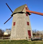 Un mulino a vento sull'isola di Nantucket, penisola di capo Cod (USA).

