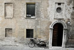 Un palazzo del centro storico di Senigallia nelle Marche