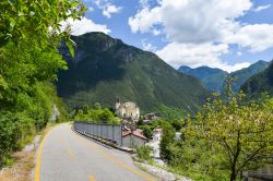 Un percorso cicloturistico a Chiusaforte (FVG), vicino al confine con la Slovenia