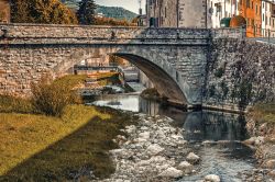 Un ponte sul Tramazzo nel borgo di Tredozio, Emilia-Romagna