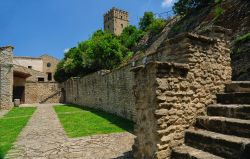 Un punto spettacolare del centro storico di Roccascalegna, borgo dell'Abruzzo