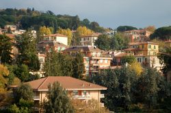 Un quartiere residenzaiale del borgo di Ariccia nel Lazio