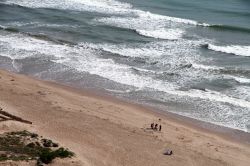 Un tratto del litorale di Cullera, Spagna, dall'alto: le spiagge sono 11 e si snodano per circa 13 chilometri di lunghezza.



