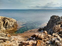 Una caletta rocciosa a Una caletta rocciosa a El Haouaria in Tunisia