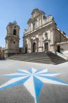 Una chiesa barocca del centro storico di Militello in Val di Catania