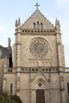 Una chiesa gotica a Dinan, Bretagna. La cittadina fu in epoca medievale un importante centro religioso e ancora oggi sono visibili alcuni conventi risalenti a quell'epoca - foto © Ana ...