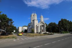 Una chiesa ortodossa a Mangalia, sulla costa della Romania - © tourpics_net / Shutterstock.com