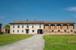 Una fattoria di campagna vicino a Cortemaggiore in Emilia