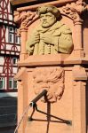 Una fontana nella città di Aschaffenburg, Germania. Questa località della Baviera è un importante centro culturale e intellettuale.
