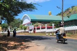 Una giornata di sole lungo le strade di Negombo, Sri Lanka - © N_FUJITA / Shutterstock.com