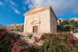 Una graziosa chiesetta a Fawwara al confine con la città di Siggiewi, Malta.
