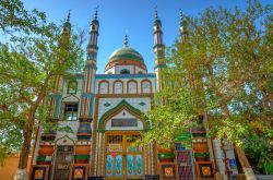 Una moschea nel centro cittadino di Turpan, Xinjiang, Cina.
