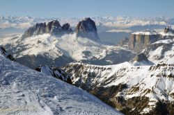 Una pittoresca veduta delle Dolimiti in inverno, Cortina d'Ampezzo, Veneto.
