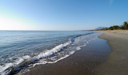 Una spiaggia della regione di Casinca in Corsica, sulla costa davanti a Penta