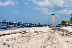 Una spiaggia della Riviera Maya a Puerto Morelos, Messico - © lulu2626 / Shutterstock.com