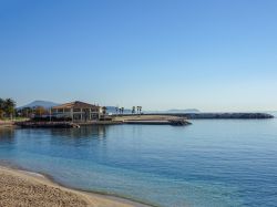 Una spiaggia nei pressi di Tolone, Francia. Questa città marittima offre un'ampia scelta di spiagge che si snodano su 7 ettari.
