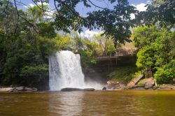 Una splendida cascata nel territorio del Maranhao, Brasile.
