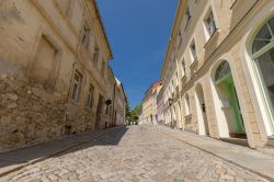 Una strada del centro storico di Kamenz in Sassonia (Germania) - © Bjoern+Bernhard / Shutterstock