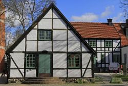 Una tipica casetta con inserti in legno sulla facciata, Lund, Svezia.

