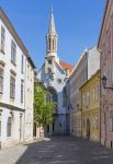 Una tipica strada di Sopron, Ungheria. Sopron è considerata una delle città più ricche di edifici storici dell'Ungheria.



