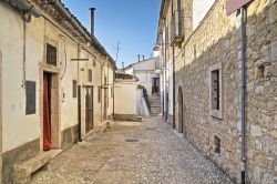 Una via del centro di Bovino, storico borgo della Daunia in Puglia